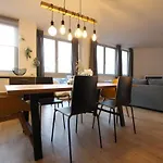 Center - Bright And Large Remparts Apartment